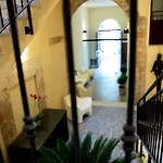 Palazzo Ossuna Aparthotel Trapani