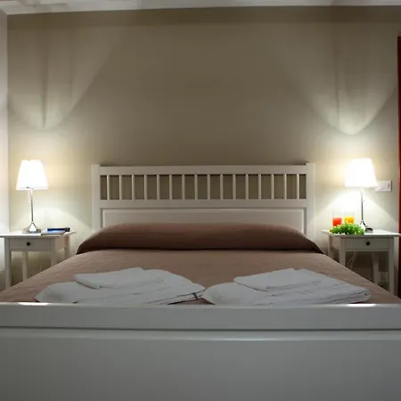 Palazzo Ossuna Apart Otel Trapani