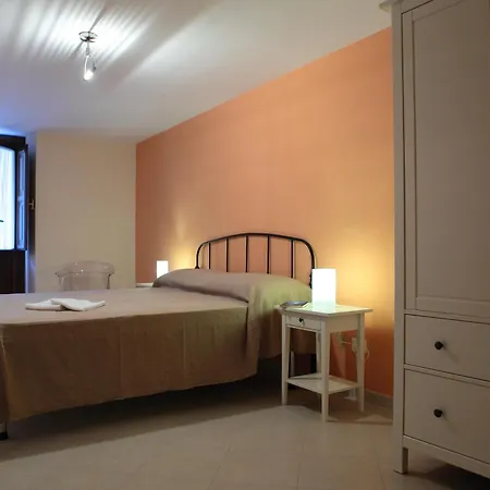 Palazzo Ossuna 4*